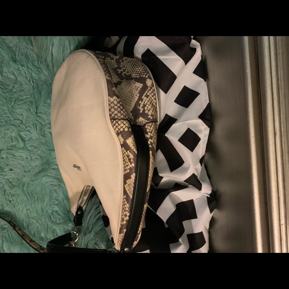 Coach Hobo Bag Mint Black White Snake - Picture 5 of 11